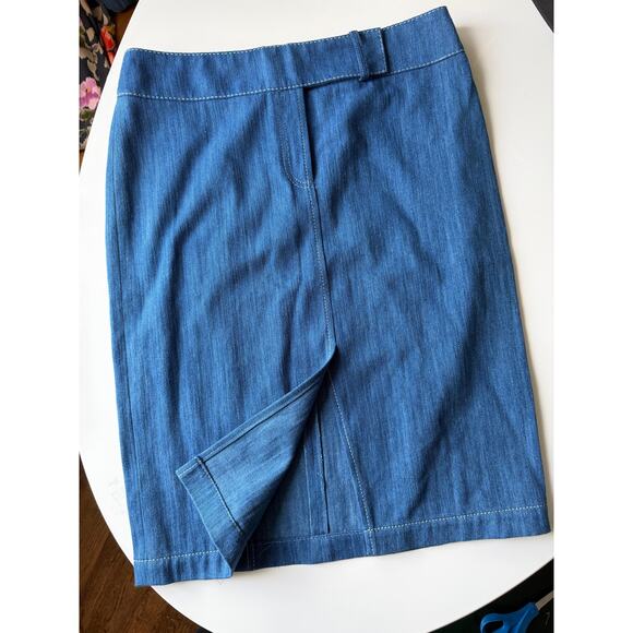 Vintage AKRIS punto denim skirt- Size US 10 - Picture 4 of 4